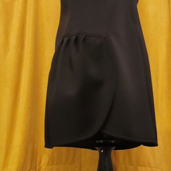 Little Black Scuba Dress - NWT - Maurizio Mykonos. - Picture 2 of 10